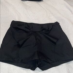 Black Bow Shorts with Pockets size 32 Europe